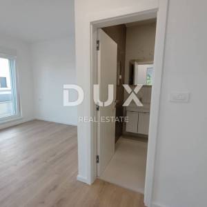ŠIBENIK, VODICE - Predivan penthouse S8 pokraj mora