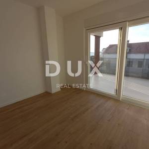 ŠIBENIK, VODICE - Predivan penthouse S7 pokraj mora