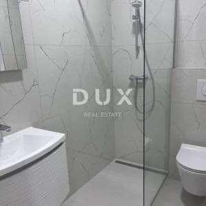 ŠIBENIK, VODICE - Predivan penthouse u novogradnji 1. red do mora
