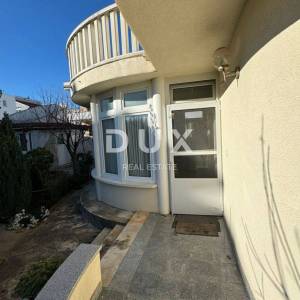 ŠIBENIK, VODICE - Prekrasna samostojeća kuća u Vodicama!