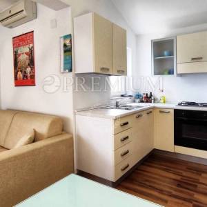 Šilo, prodaja jednosobnog apartmana, 300 m od mora!