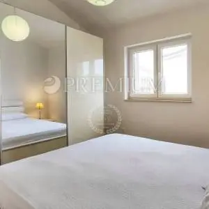 Šilo, prodaja jednosobnog apartmana, 300 m od mora!