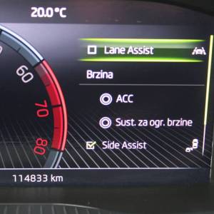 Škoda Karoq 1.5 TSi DSG *NAVIGACIJA, LED, KAMERA*
