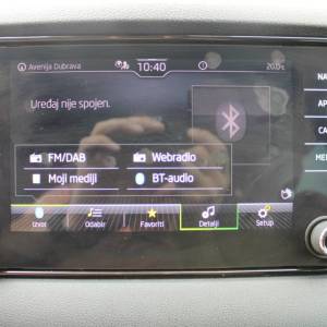 Škoda Karoq 1.5 TSi DSG *NAVIGACIJA, LED, KAMERA*