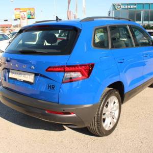 Škoda Karoq 1.5 TSi *LED, NAVIGACIJA, KAMERA*