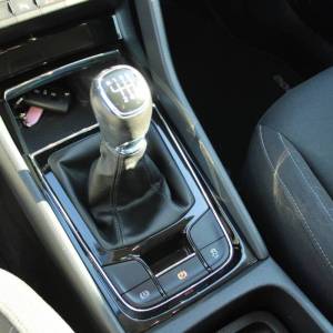 Škoda Karoq 1.6 TDi *LED, NAVIGACIJA, KAMERA*