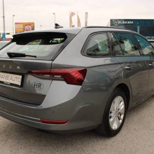 Škoda Octavia Combi 2.0 TDi DSG *LED, NAVIGACIJA, KAMERA*