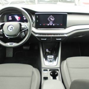 Škoda Octavia Combi 2.0 TDi DSG *LED,NAVIGACIJA*