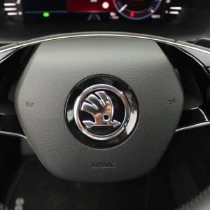 Škoda Octavia Combi 2.0 TDi DSG *LED,NAVIGACIJA*