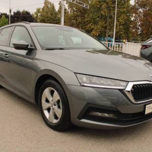 Škoda Octavia Combi 2.0 TDi DSG *LED,NAVIGACIJA*