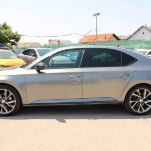 Škoda Superb 2.0 TDI DSG 4x4 200ks Sportline