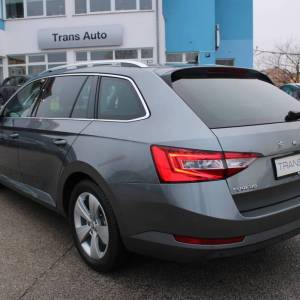 Škoda Superb Combi 2.0 TDi DSG *LED, NAVIGACIJA, KAMERA*