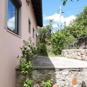 ŠKURINJE - TIBLJAŠI - kuća sa pogledom na more 200m2 + okoliš 300m2