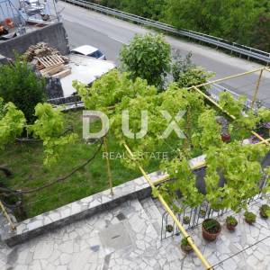 ŠKURINJE - TIBLJAŠI - kuća sa pogledom na more 200m2 + okoliš 300m2