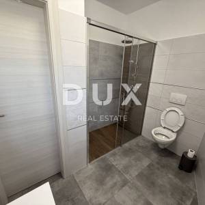SMOKVICA - Apartman sa zajedničkim bazenom 250m od mora