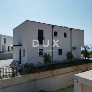 ŠMRIKA- moderna villa 157m2 s panoramskim pogledom na more i s bazenom + okoliš 325m2