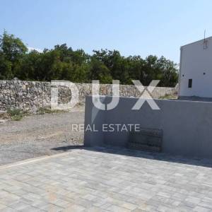 ŠMRIKA- moderna villa 157m2 s panoramskim pogledom na more i s bazenom + okoliš 325m2