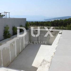 ŠMRIKA- moderna villa 157m2 s panoramskim pogledom na more i s bazenom + okoliš 325m2