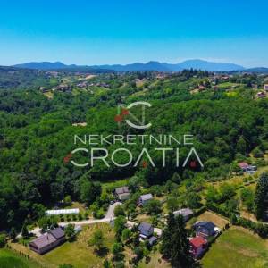 SNIŽENO: GRAĐEVINSKO, MALI VRH!