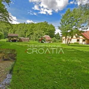 SNIŽENO!! PRILIKA: RUSTIKALNA VILA S BAZENOM