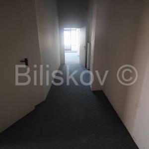Solin, Centar prodaja poslovni prostor 100 m2, roh bau