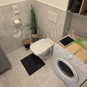 Soline, apartman, samo 100 metara od mora!