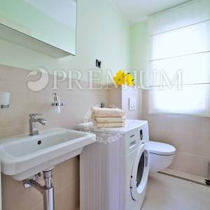 Soline, luksuzan apartman, 100 m od mora!