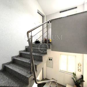 Soline, namješten apartman, s pogledom na more, 150 m od plaže!