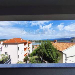 Soline, prodaja apartmana na 1. katu, 62 m2!
