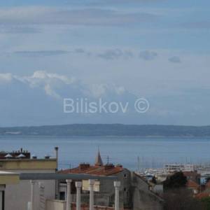 Split Bol, najam, pogled na Marjan i grad