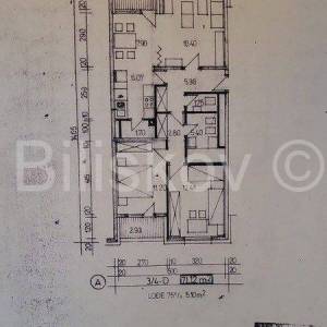 Split, Bol, trosoban stan 77 m2, ostava 15 m2