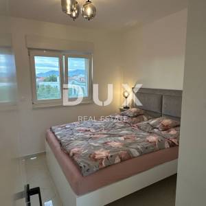 SPLIT, KAŠTEL GOMILICA - Vrhunski penthouse s prekrasnim pogledom na more!