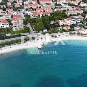 SPLIT, KAŠTEL GOMILICA - Vrhunski penthouse s prekrasnim pogledom na more!