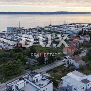 SPLIT, KAŠTEL GOMILICA - Vrhunski penthouse s prekrasnim pogledom na more!