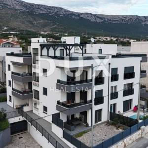 SPLIT, KAŠTEL GOMILICA - Vrhunski penthouse s prekrasnim pogledom na more!