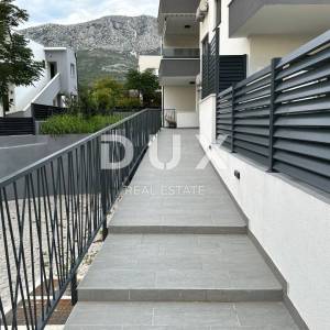 SPLIT, KAŠTEL GOMILICA - Vrhunski penthouse s prekrasnim pogledom na more!