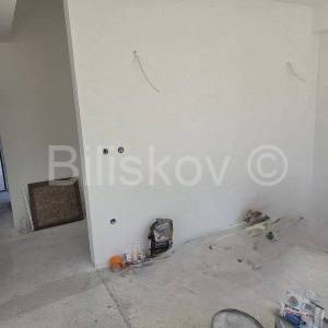 Split, Kila, 2 stana u novogradnji roh bau