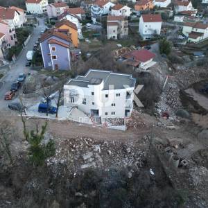 SRDOČI- 1.kat stan 59,5m2 DB+2S s terasom