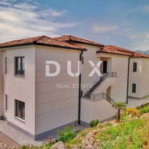 SRDOČI, MARTINKOVAC, BRESTOVICE-  stan u prizemlju 170m2 s panoramskim pogledom na more i bazenom + okućnice 250m2 najam
