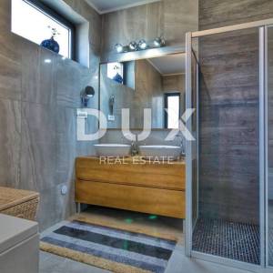 SRDOČI, MARTINKOVAC, BRESTOVICE - kuća/ villa 400m2 + okućnica 720m2