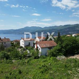 SRDOČI, MARTINKOVAC- građevinsko zemljište 2400m2 s LOKACIJSKOM DOZVOLOM! i pogledom na more 