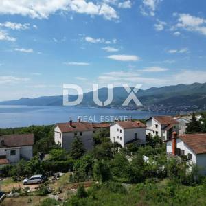 SRDOČI, MARTINKOVAC- građevinsko zemljište 2400m2 s LOKACIJSKOM DOZVOLOM! i pogledom na more 