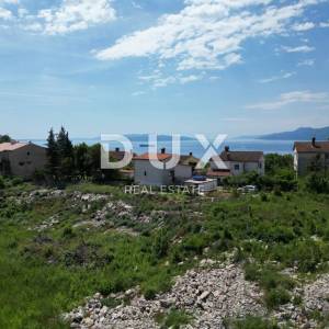 SRDOČI, MARTINKOVAC- građevinsko zemljište 2400m2 s LOKACIJSKOM DOZVOLOM! i pogledom na more 