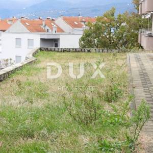 SRDOČI- stan 140m2 DB+3S s panoramskim pogledom na more + okućnica 175m2