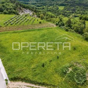 Središnja Istra-dva građevinska zemljišta 1576 m2