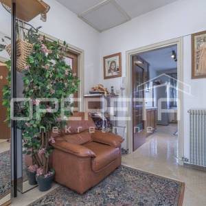 Središnja Istra-funkcionalna kuća na prostranom imanju od 3.500 m²
