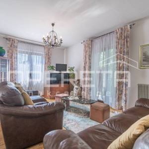 Središnja Istra-funkcionalna kuća na prostranom imanju od 3.500 m²
