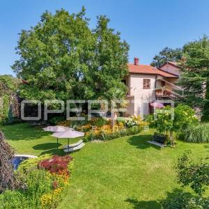 Središnja Istra-funkcionalna kuća na prostranom imanju od 3.500 m²
