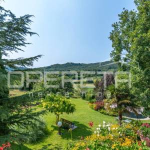 Središnja Istra-funkcionalna kuća na prostranom imanju od 3.500 m²
