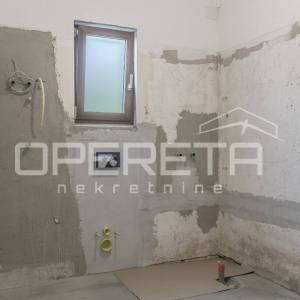 Središnja Istra-funkcionalna kuća na prostranom imanju od 3.500 m²
